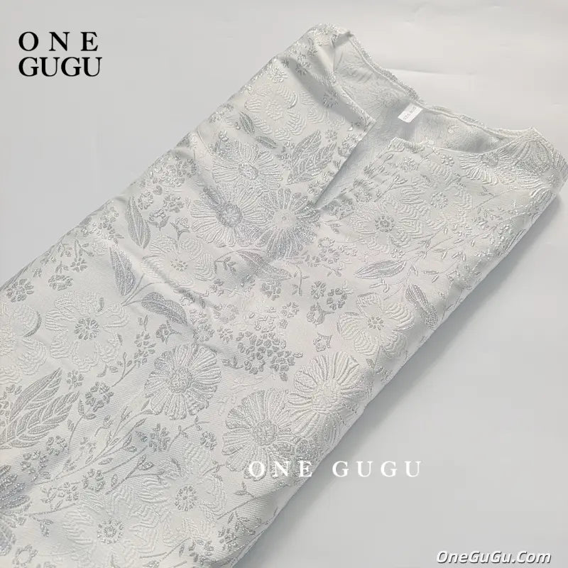 White African Brocade Boubou Dress Party African Dashiki Embroidery and bazin riche Decoration Nigerian Bride Wedding Party Robe